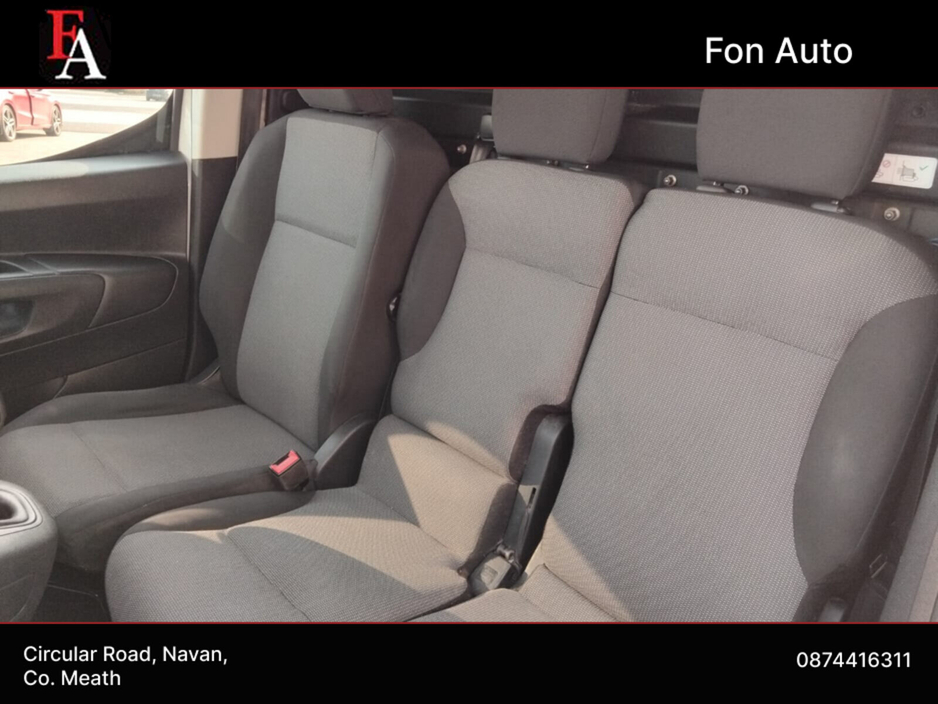 2019 Peugeot Partner - image 16