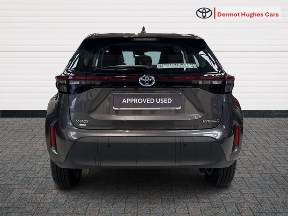 2023 Toyota Yaris Cross LUNA HYBRID AUTO €28,500
