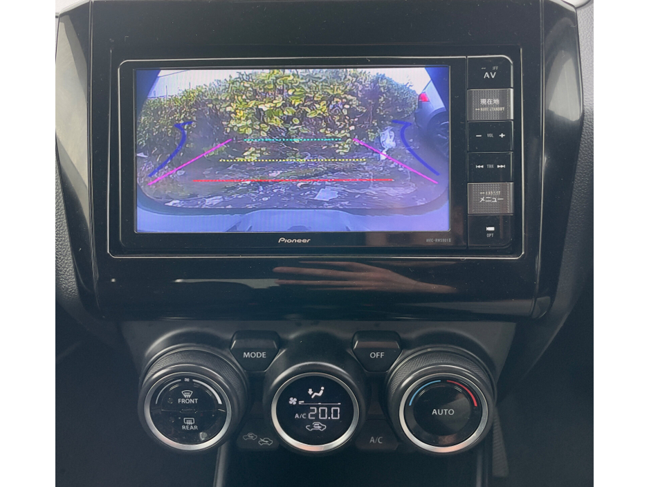 2020 Suzuki Swift - image 14