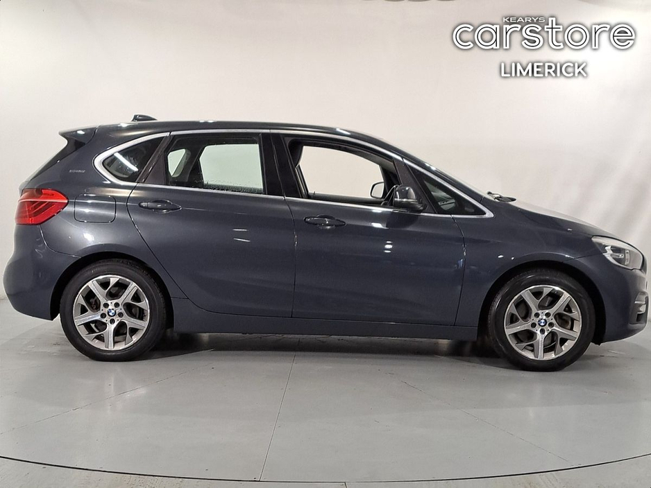 2016 BMW 2 Series 218i Luxury €15,880