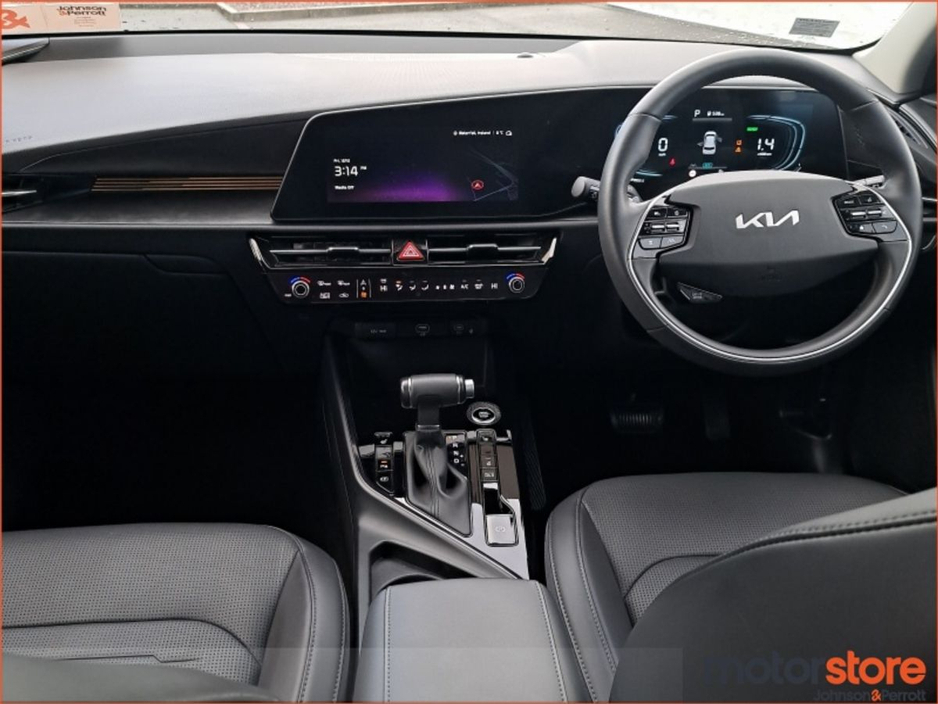 2025 Kia Niro K3 1.6 Petrol HEV (Kia Warranty / AA Membership / Bishopstown) €35,900
