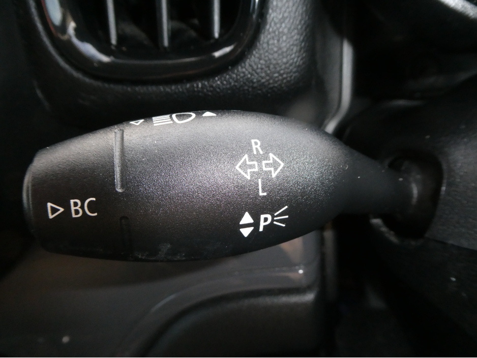 2017 MINI Countryman - image 22