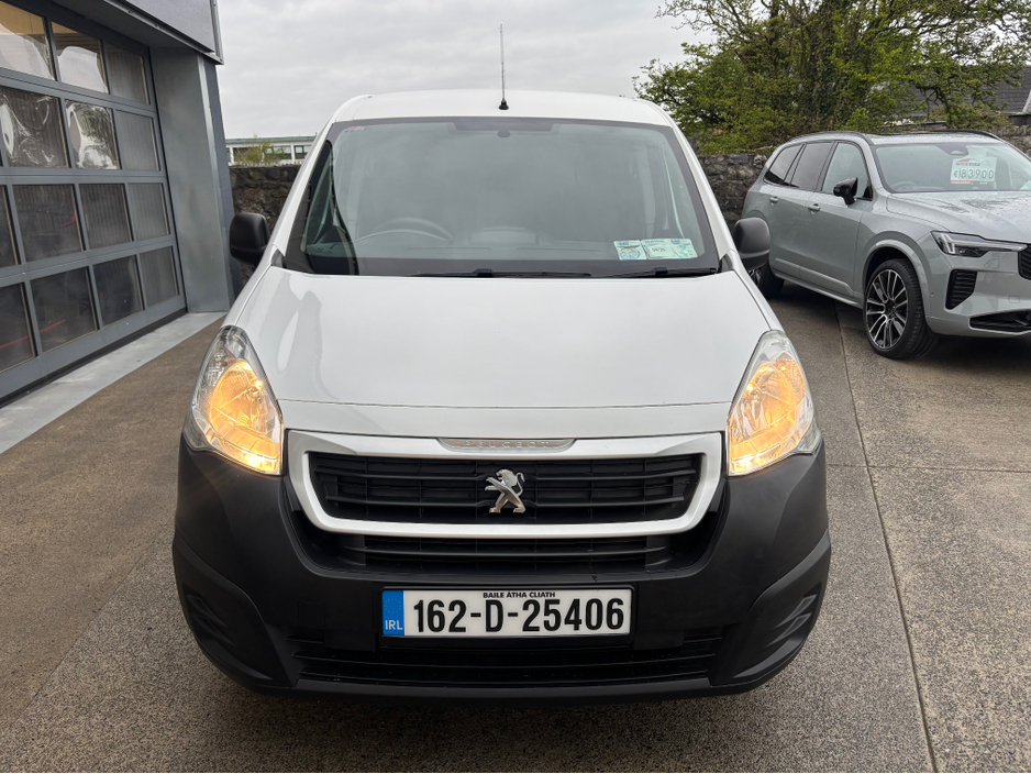 2016 Peugeot Partner - image 6