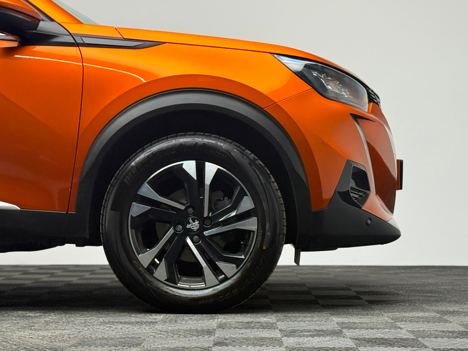 2021 Peugeot 2008 ALLURE 1.2 PURETECH 130 €16,990