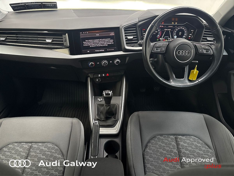 2022 Audi A1 - image 9