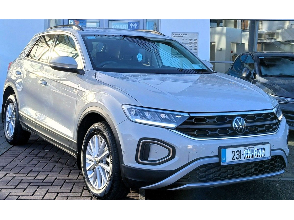 2023 Volkswagen T-Roc LIFE 2.0TDI 116HP *APP CONNECT, REVERSING CAMERA & MORE!*
