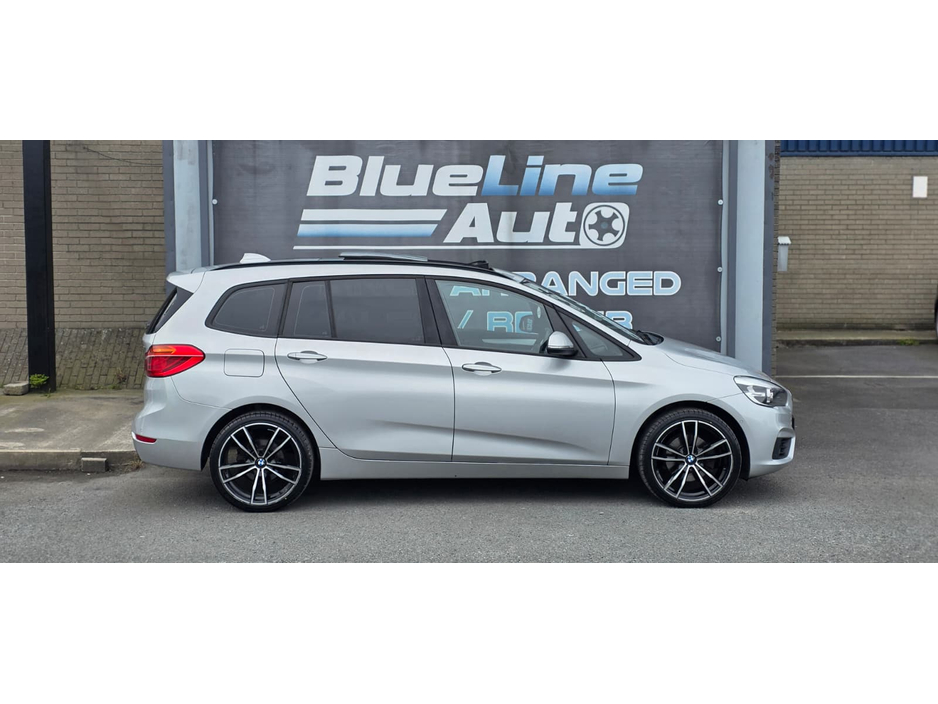 2017 BMW 2 Series - image 5