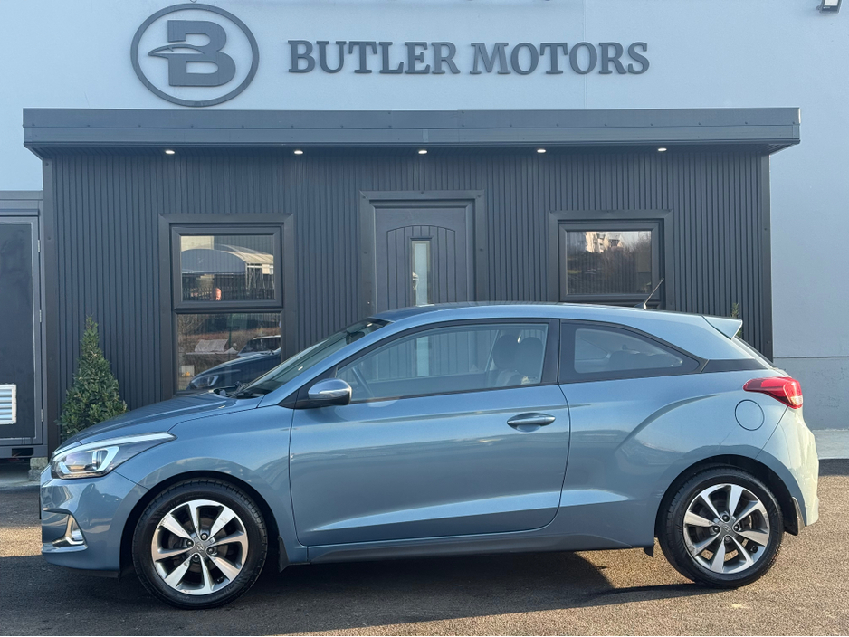 2016 Hyundai i20 - image 8