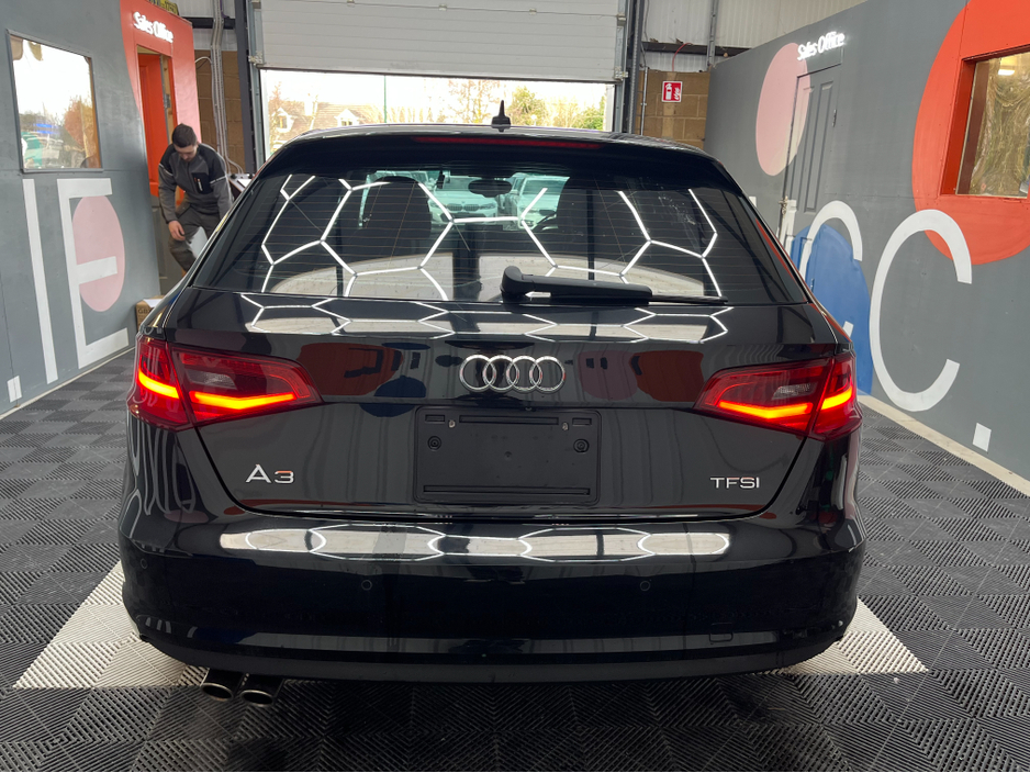2015 Audi A3 - image 3