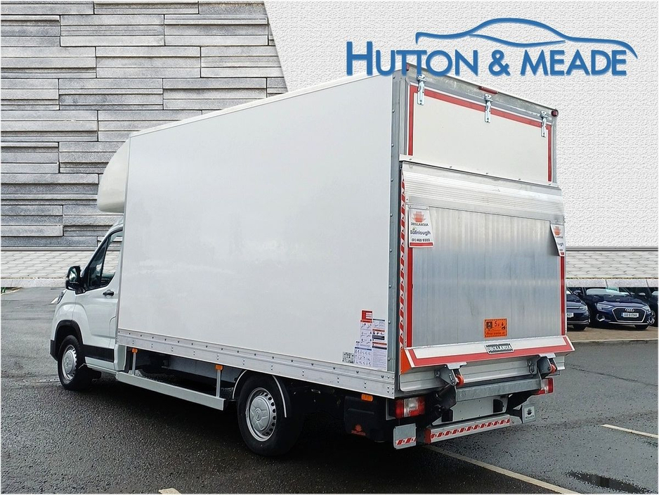 2026 Maxus Deliver 9 Luton Body with Tail Lift