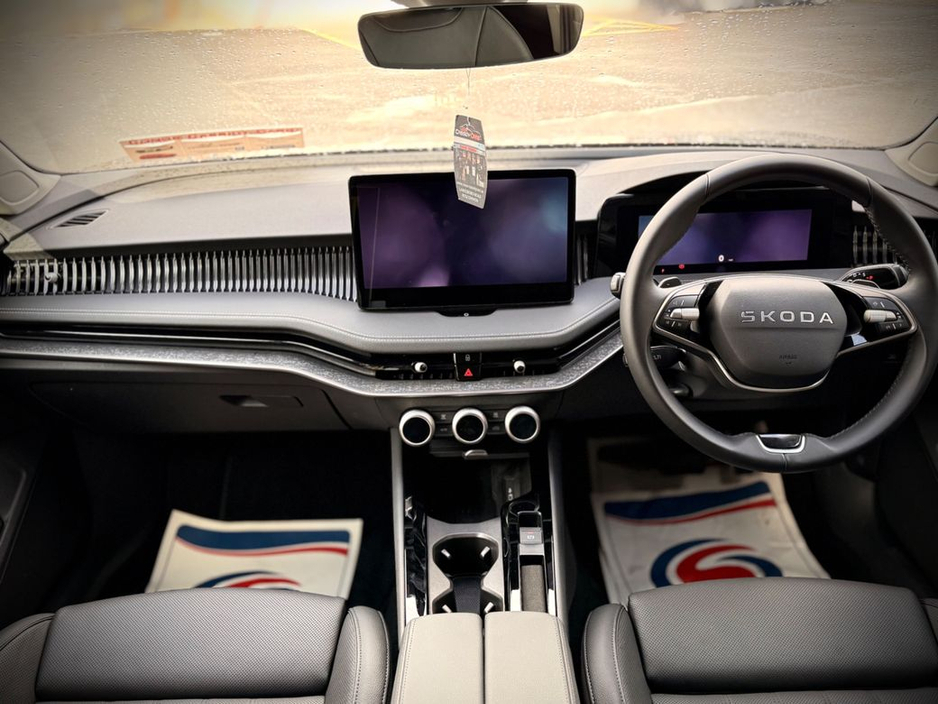 2025 Skoda Superb - image 16