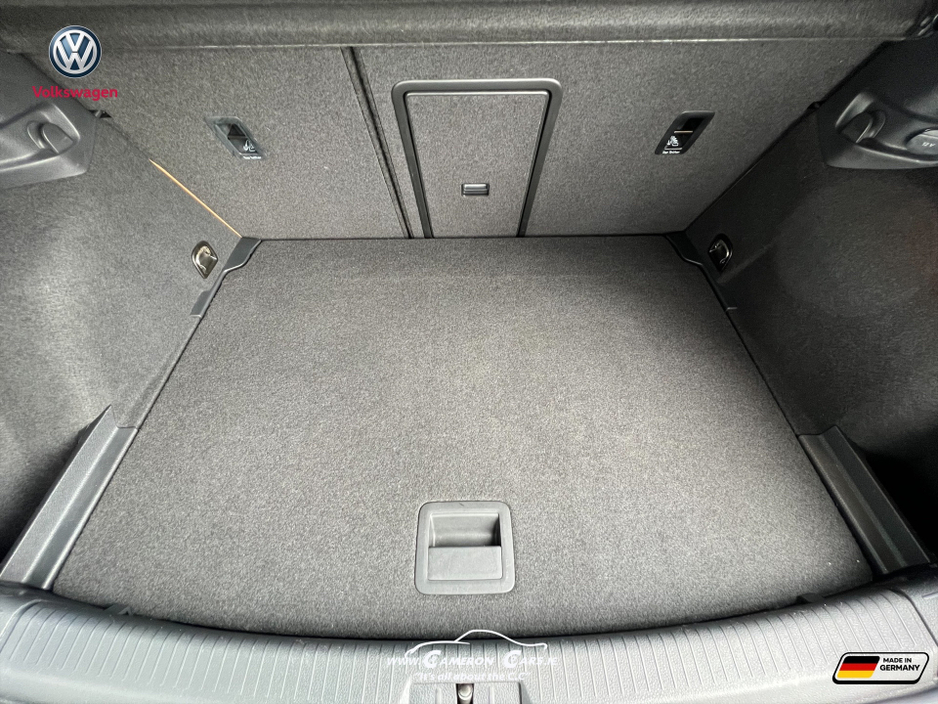 2014 Volkswagen Golf - image 23