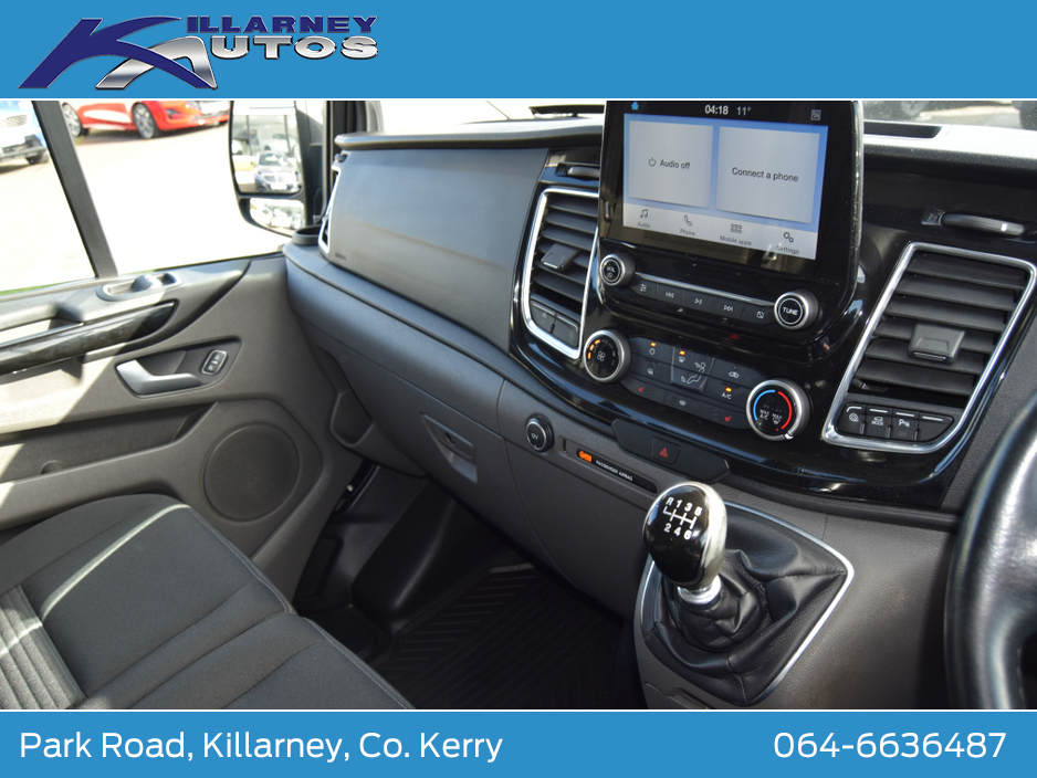 2020 Ford Transit Custom - image 11