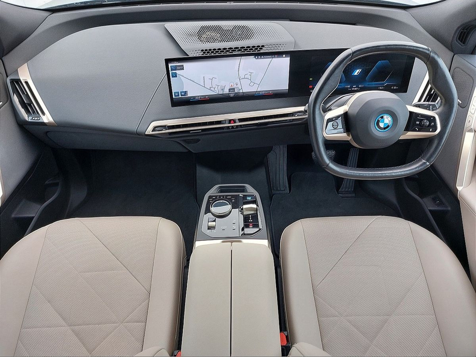 2023 BMW iX xDrive40 M Sport Edition €46,995