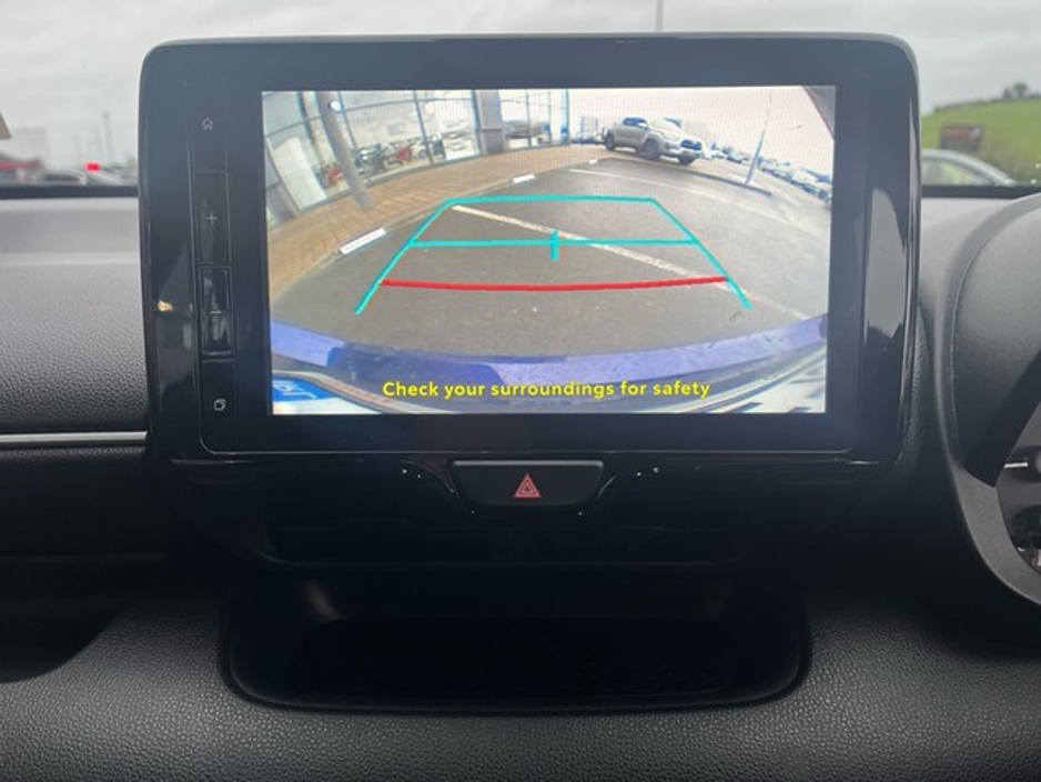 2024 Toyota Yaris 1.5 LUNA €23,950