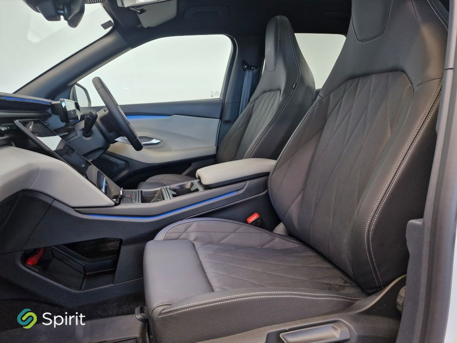 2026 Ford Explorer - image 3