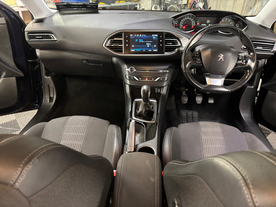 2018 Peugeot 308 1.2 Puretech 110bhp SW Active €9,950