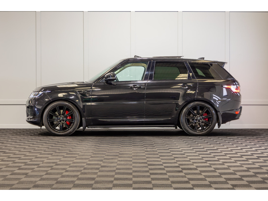 2022 Land Rover Range Rover Sport - image 3