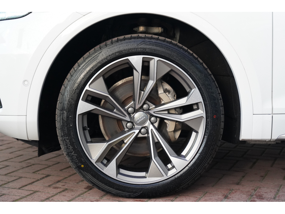 2020 Audi Q5 - image 31