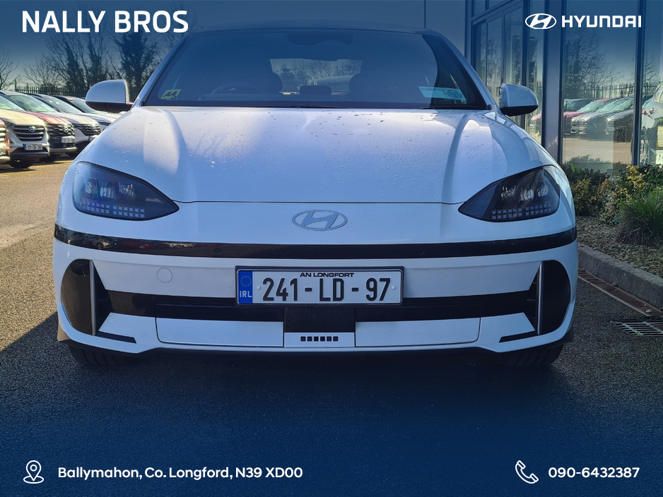 2024 Hyundai Ioniq 6 - image 2