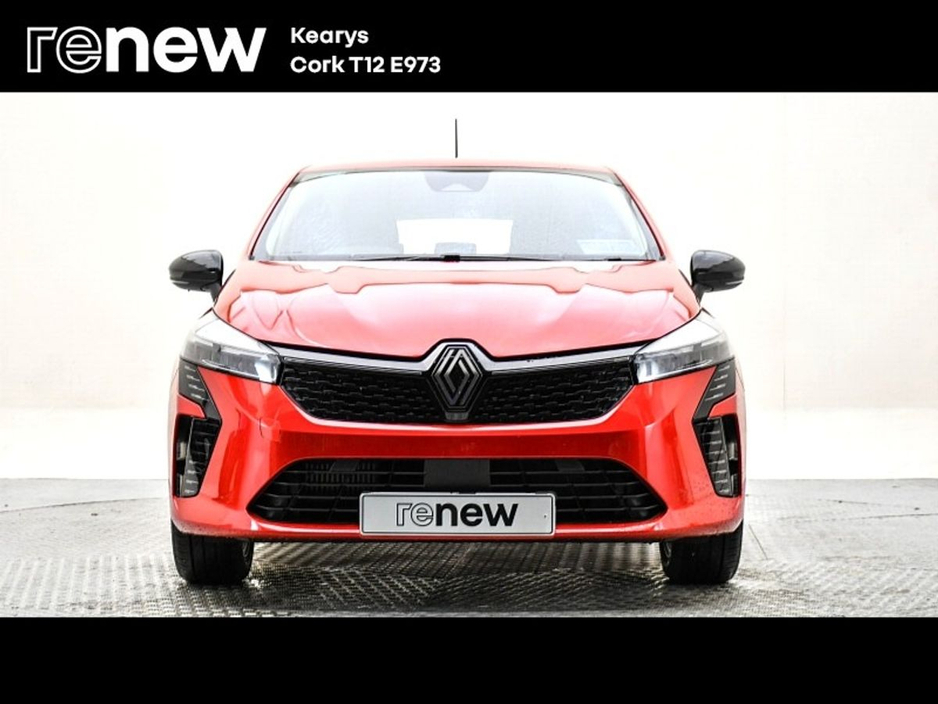 2025 Renault Clio - image 8