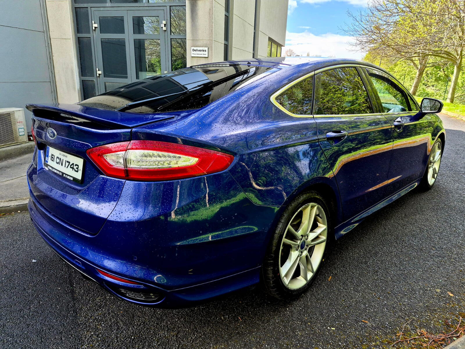 2016 Ford Mondeo - image 9