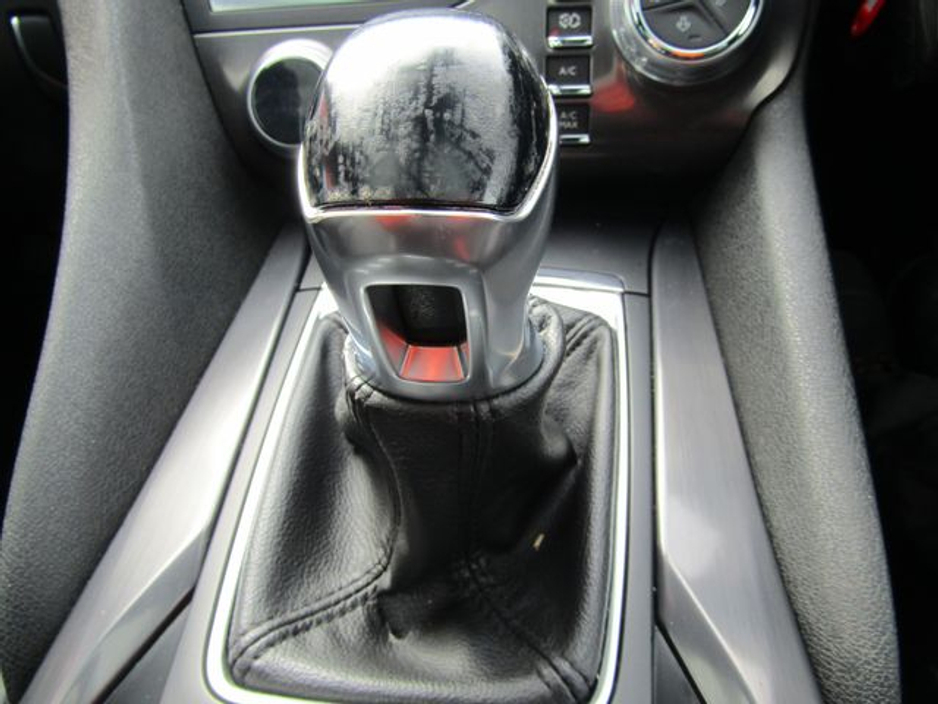 2015 DS Automobiles DS 5 - image 24