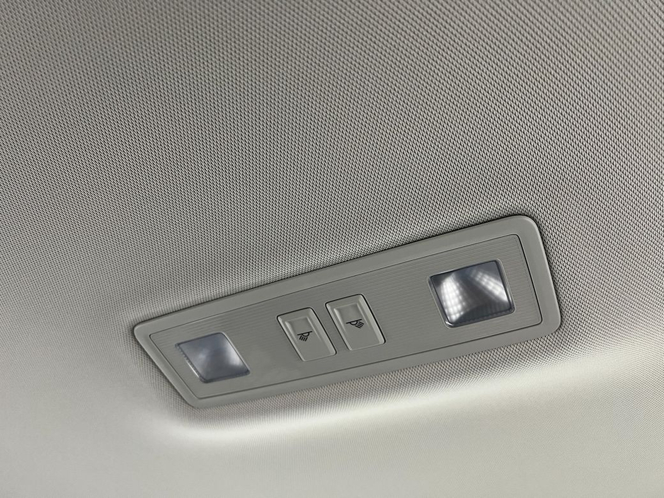 2018 Volkswagen Polo - image 21