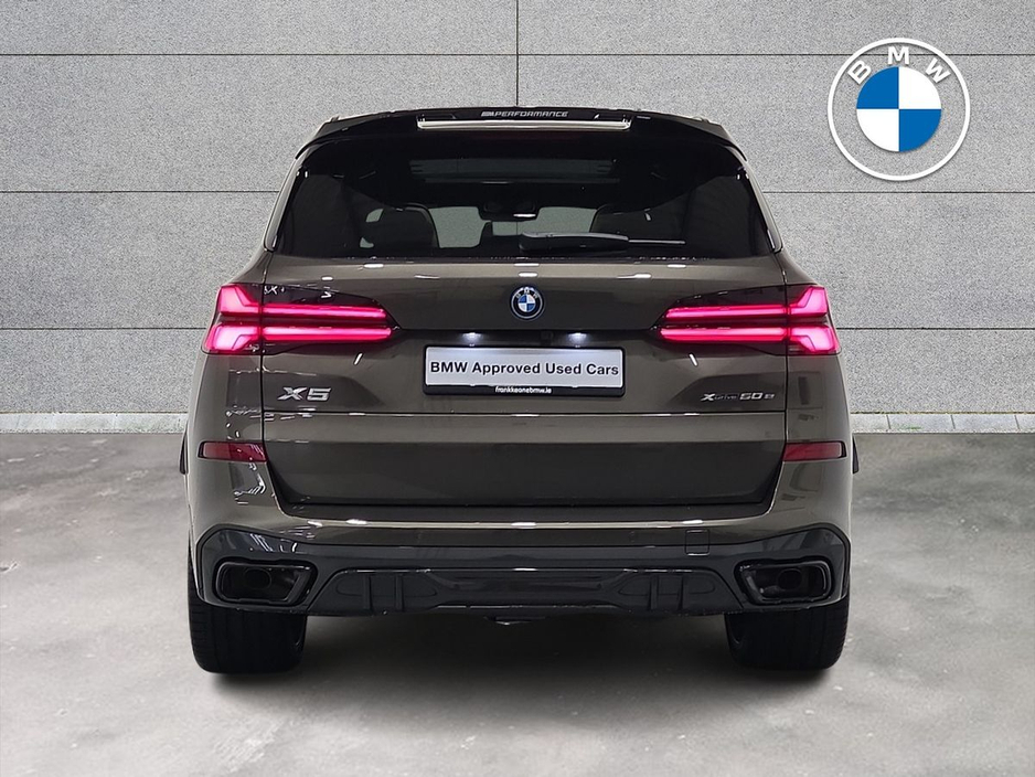 2026 BMW X5 xDrive50e M Sport