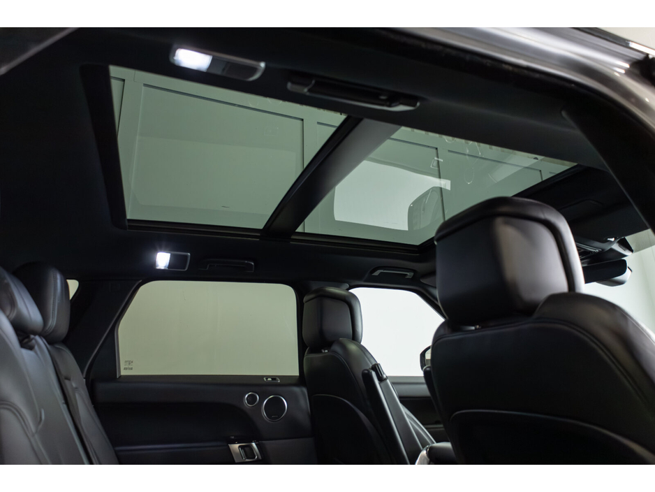 2020 Land Rover Range Rover Sport - image 14