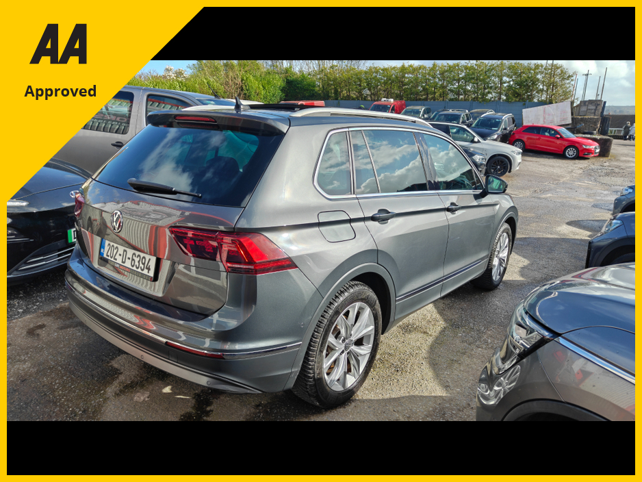 2020 Volkswagen Tiguan - image 10