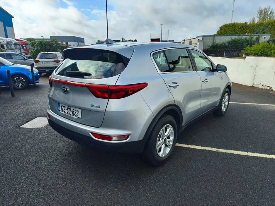 2017 Kia Sportage - image 8