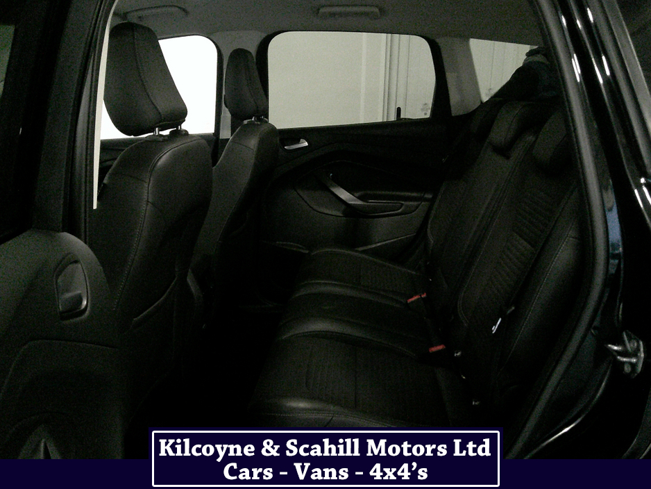 2017 Ford Kuga 2.0 TDCI TITANIUM 2WD 150 150PS 5DR