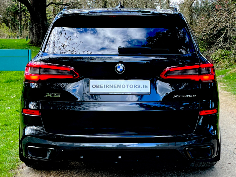 2019 BMW X5 - image 18