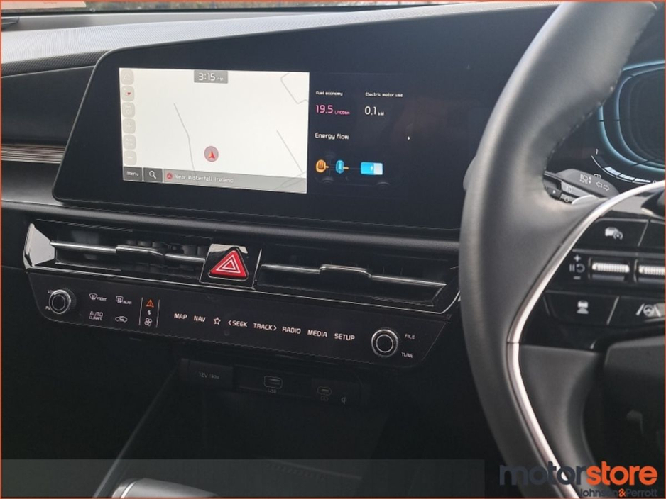 2025 Kia Niro K3 1.6 Petrol HEV (Kia Warranty / AA Membership / Bishopstown) €35,900