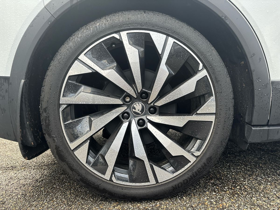 2025 Skoda Elroq - image 5