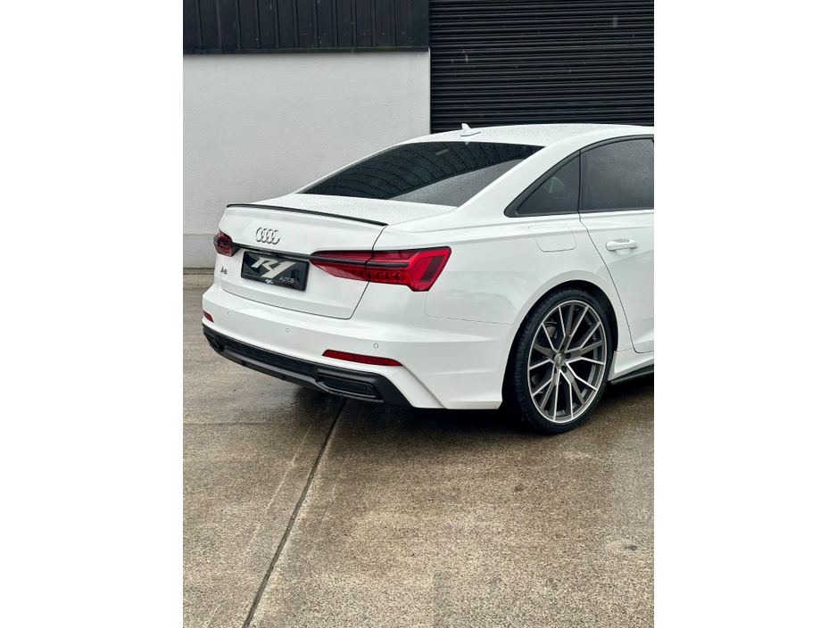 2021 Audi A6 - image 12