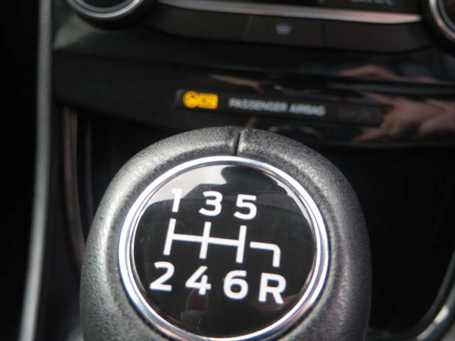 2023 Ford Puma - image 20