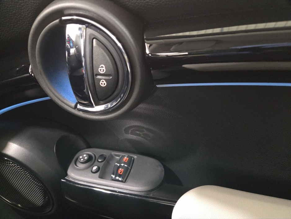 2024 MINI Hatch - image 23