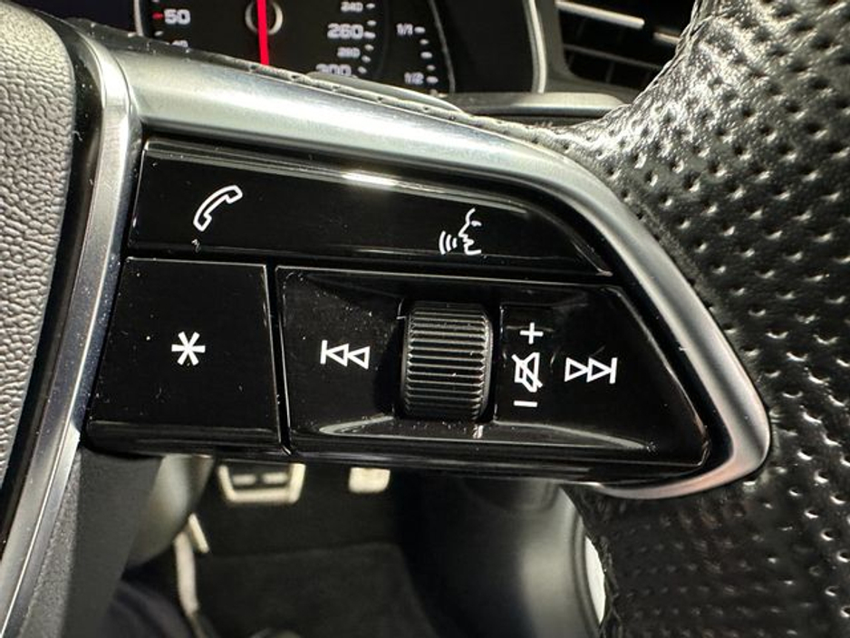 2022 Audi A6 - image 17