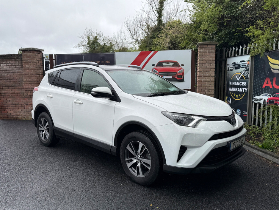 2017 Toyota Rav4 2.0 D-4D (143) 2WD LUNA €16,990