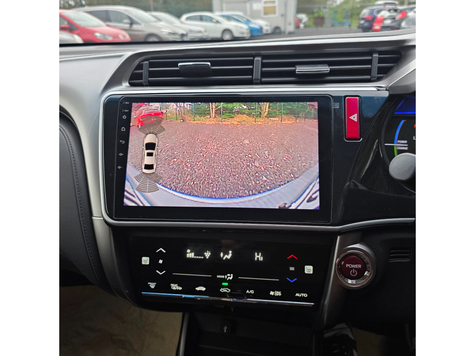 2016 Honda Grace  €12,950