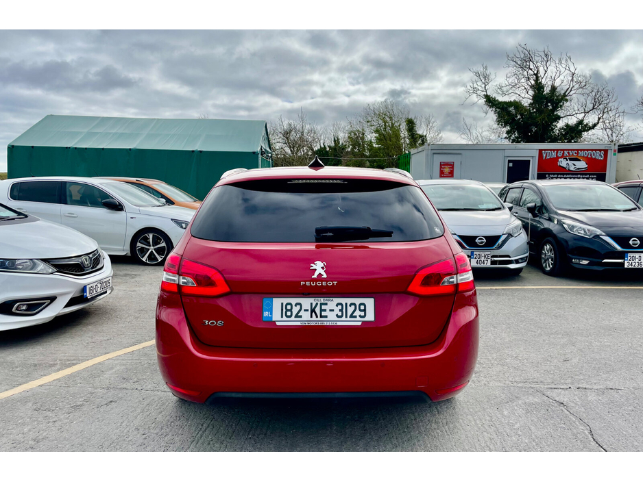 2018 Peugeot 308 - image 7