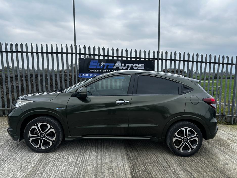 2017 Honda Vezel - image 3