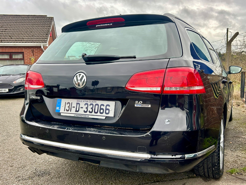 2013 Volkswagen Passat - image 7