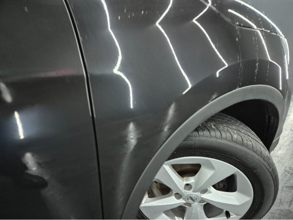 2019 Nissan Qashqai - image 2