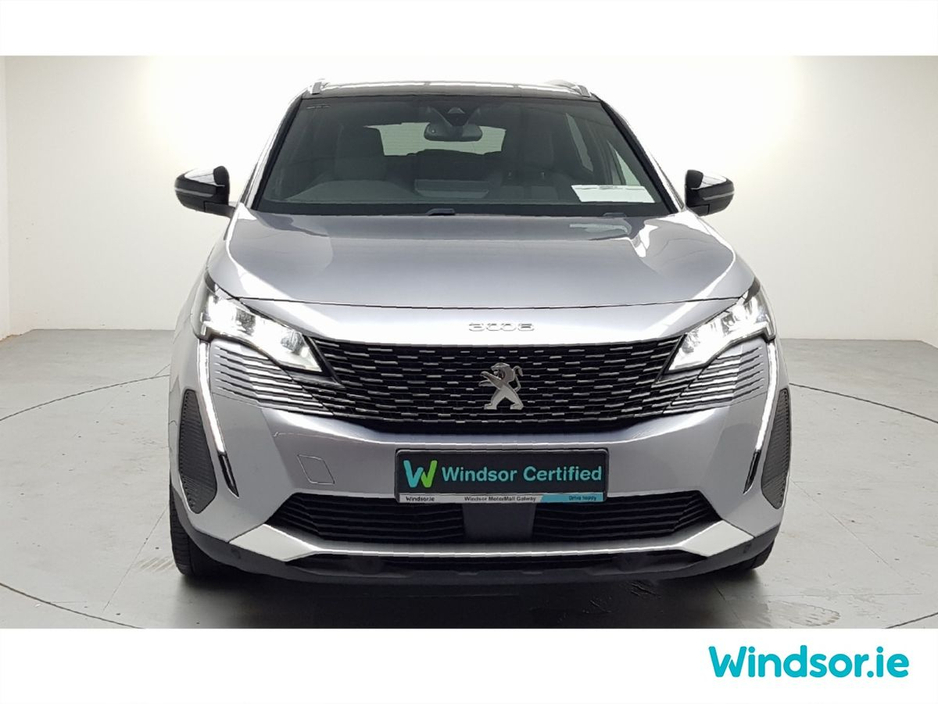 2023 Peugeot 3008 - image 9