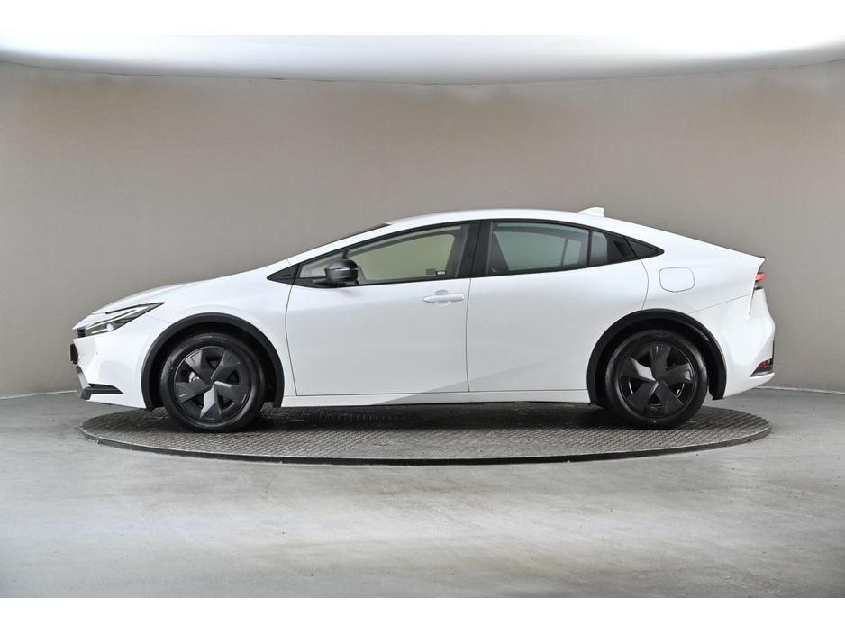 2023 Toyota Prius 1.8 SELF CHARGING HYBRID *LOW MILEAGE*REVERSE CAM*PARK SENSORS* €30,890