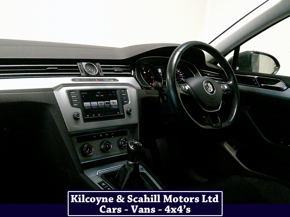 2015 Volkswagen Passat 2.0 TDI SE BUSINESS BLUEMOTION 150PS 4DR