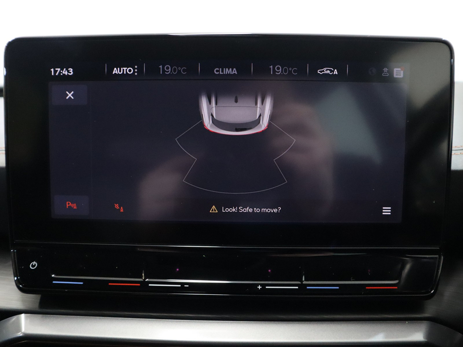 2022 Cupra Formentor - image 17